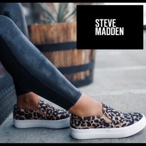Steve Madden slip on shoes